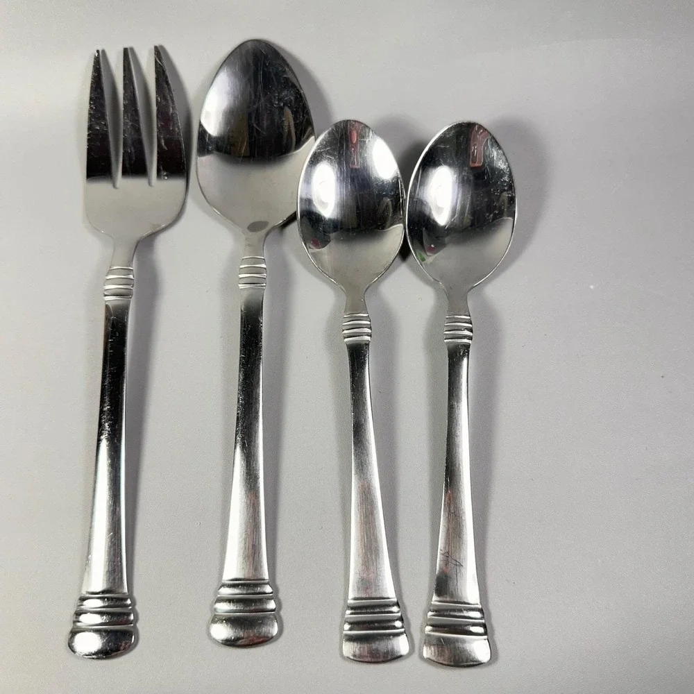 Cambridge Axis Stainless Flatware 4 Pc Set Serving Fork Spoon Tablespoons China